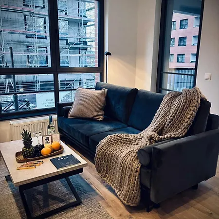 Apartament White Glove Deluxe Stocznia Montownia Gdańsk