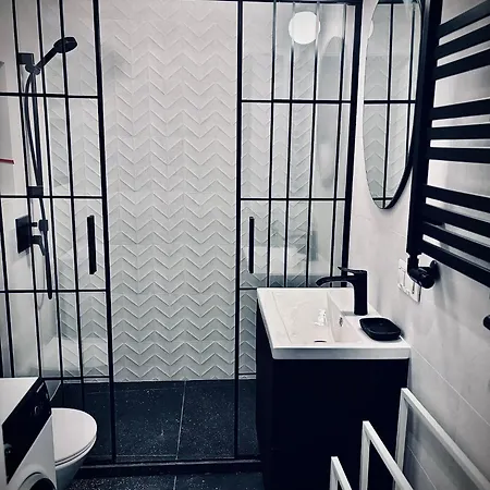 Apartament White Glove Deluxe Stocznia Montownia *